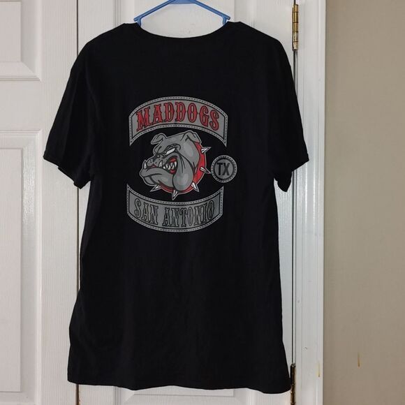 Mad Dogs  British Pub  Riverwalk  San Antonio  tshirt Sz M - Picture 3 of 4